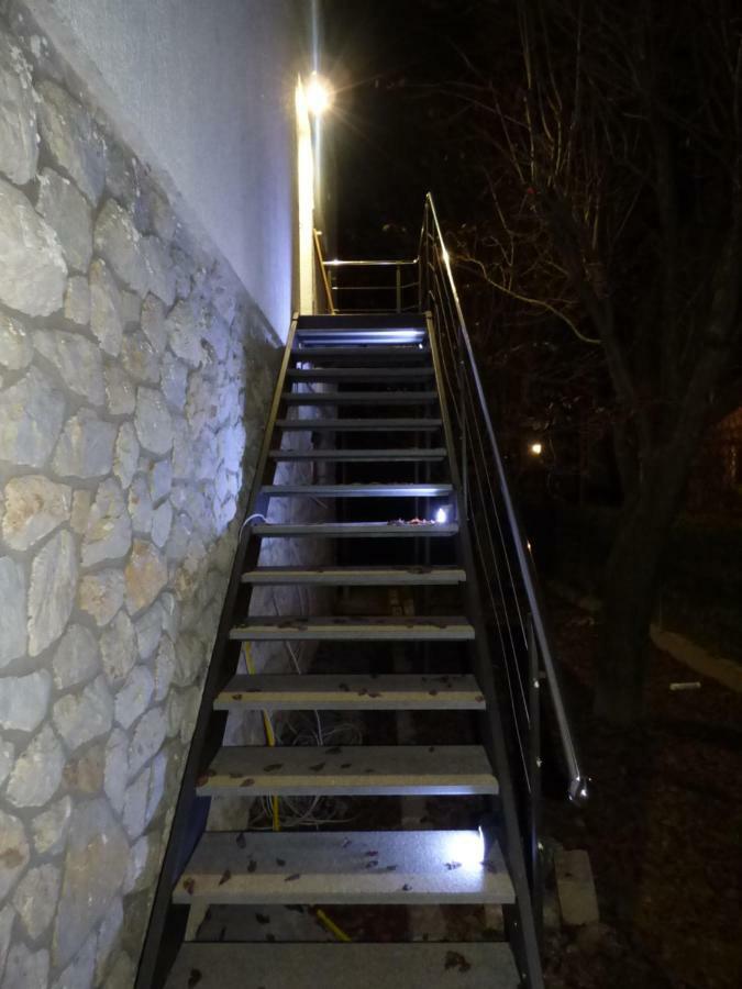Apple Tree Apartment Zagreb Bagian luar foto
