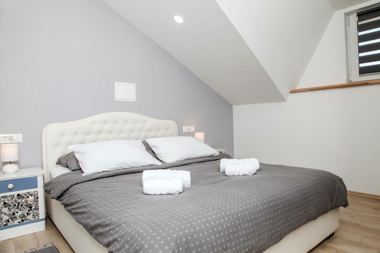 Apple Tree Apartment Zagreb Bagian luar foto